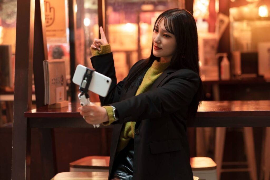 Influencer creating short-form video for viral reach